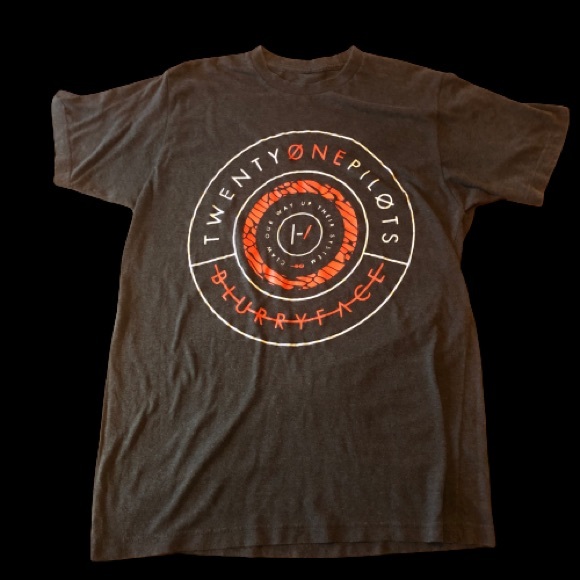 Twenty One Pilots Band Shirt - Picture 1 of 2